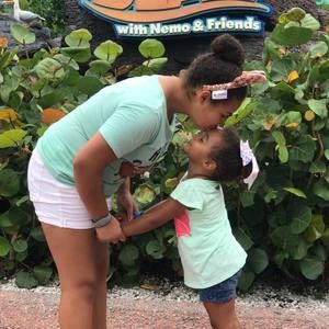 Meet your Posher, Christine